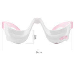 White and pink baby bib with measurement details on a white background